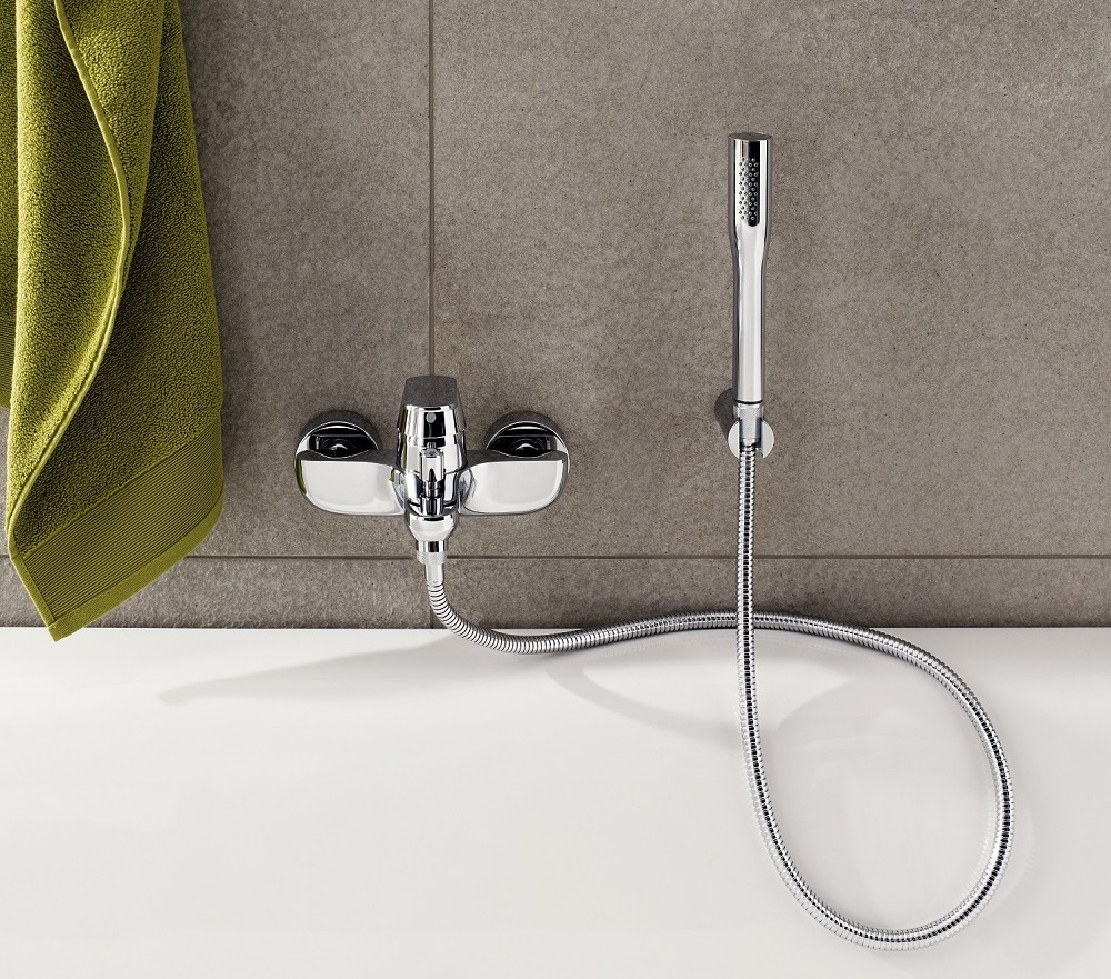 Смеситель с изливом santechnika torg. Смеситель для ванны Grohe Eurosmart Cosmopolitan с душевым гарнитуром, хром 32832000. Смеситель для ванны Grohe Eurosmart Cosmopolitan, хром (32831000). Смеситель для душа Грое Евросмарт. Смеситель для ванн и душа Грое.